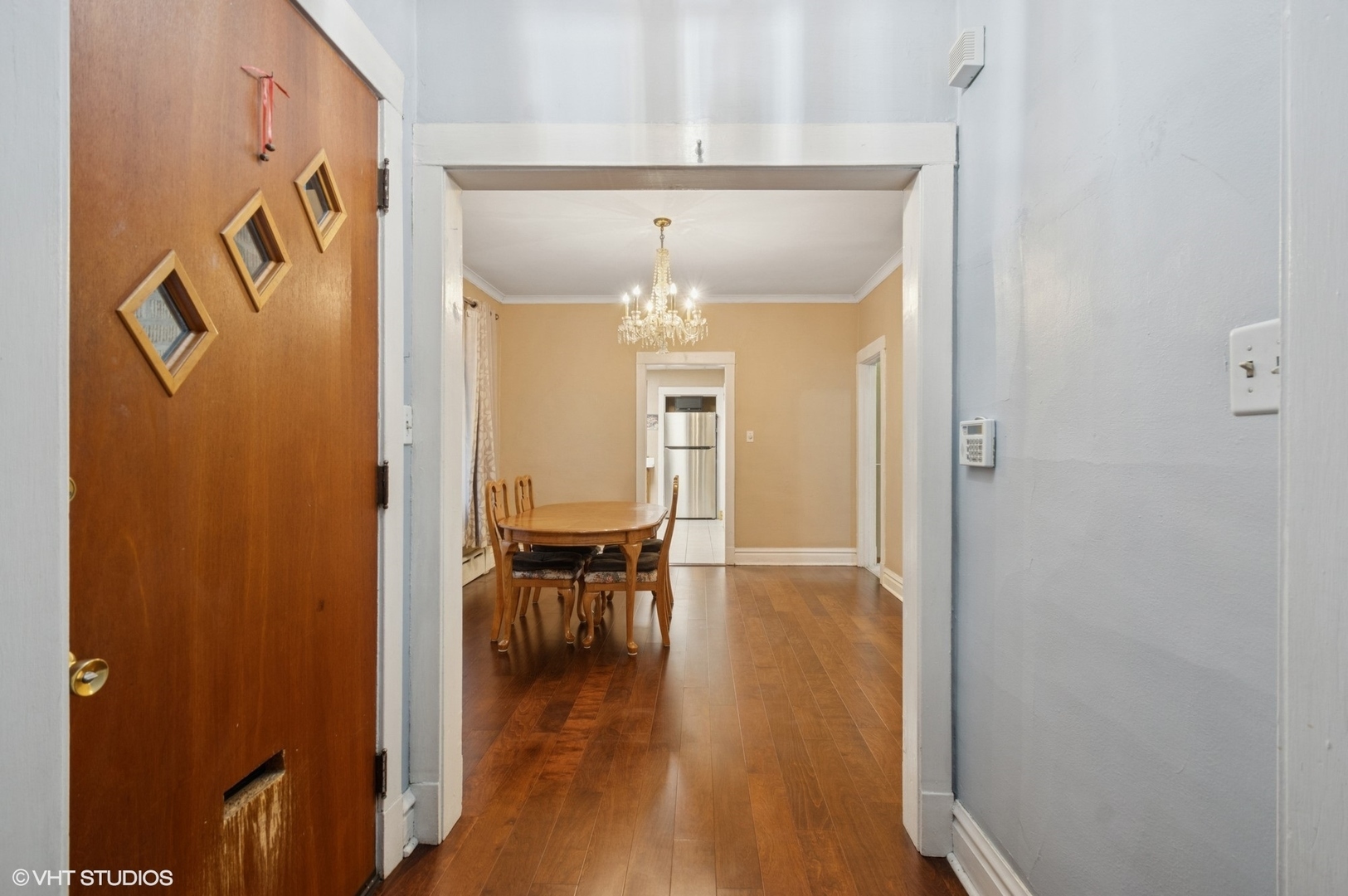 Property Photo:  5037 N Bernard Street  IL 60625 