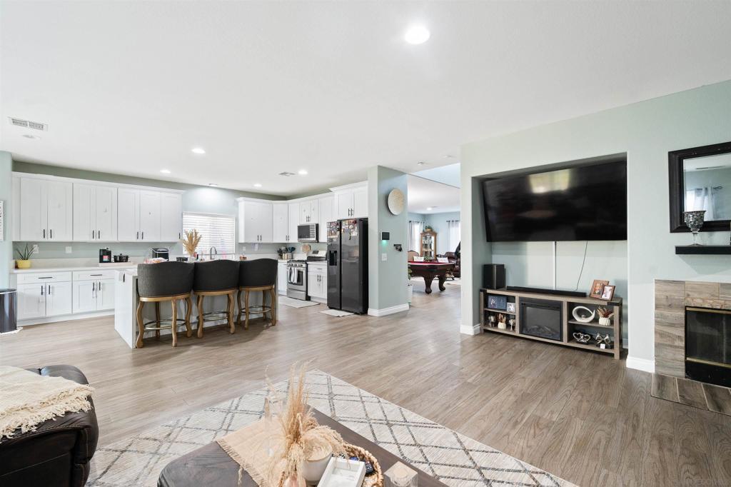 Property Photo: 29330 Wrangler Dr CA 92563