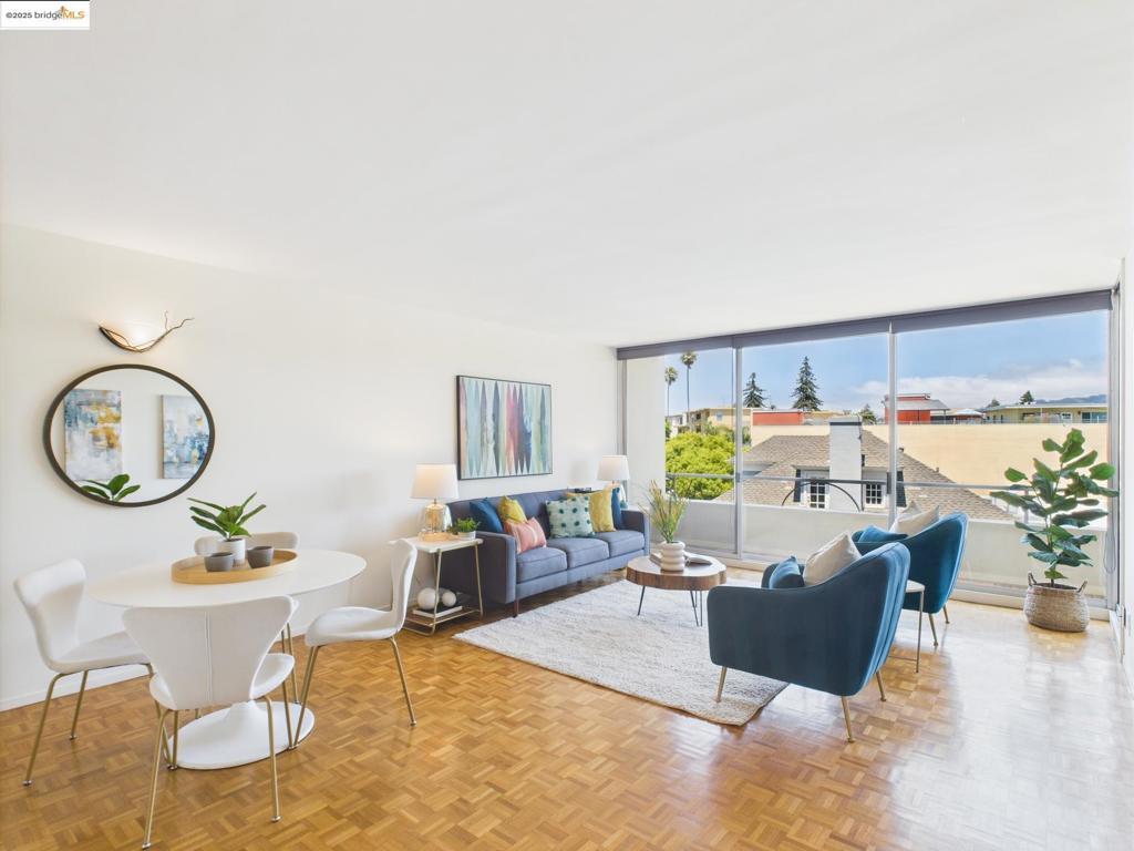 Property Photo:  320 Lee St 503  CA 94610 