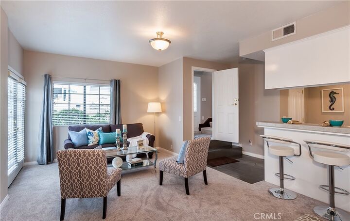 Property Photo: 328 Rosecrans Avenue CA 90266