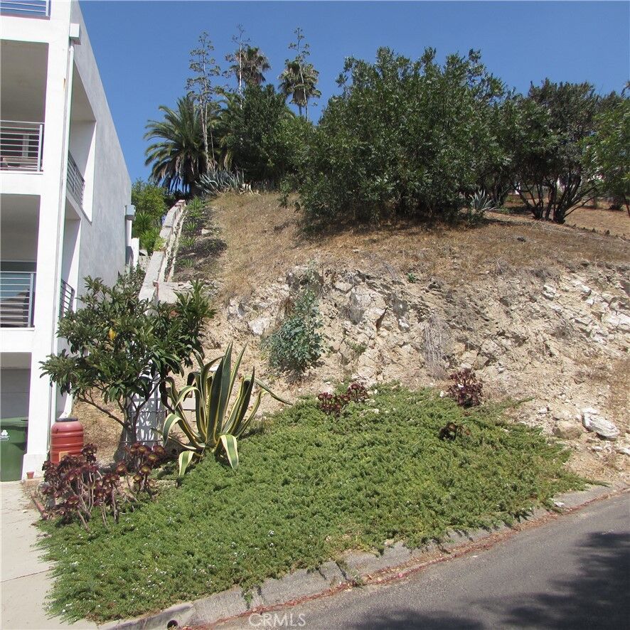 Property Photo:  3631 Tacoma  CA 90065 