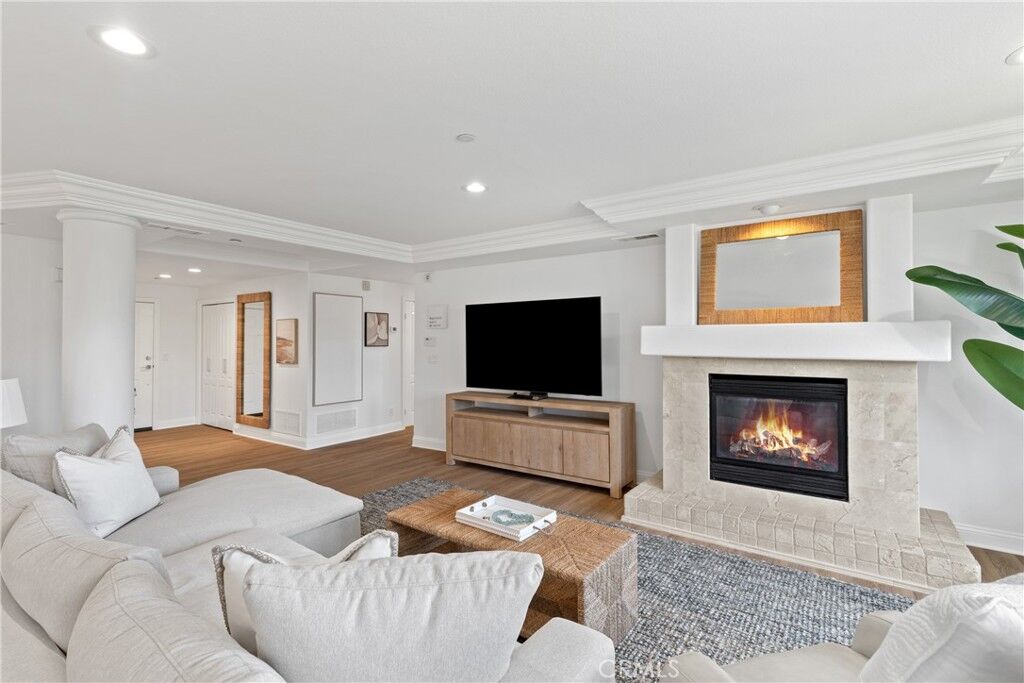 Property Photo:  412 Arenoso Lane 104  CA 92672 