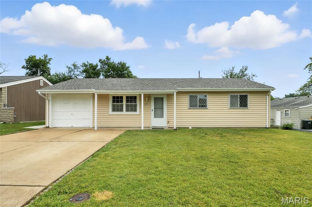 Property Photo: 2254 Weedel Drive MO 63010