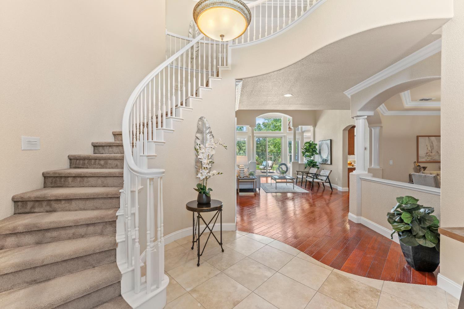 Property Photo: 1800 Avondale Drive CA 95747