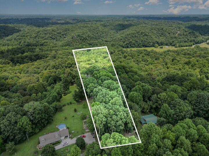 Property Photo:  6878 Huffman Rd  TN 37072 