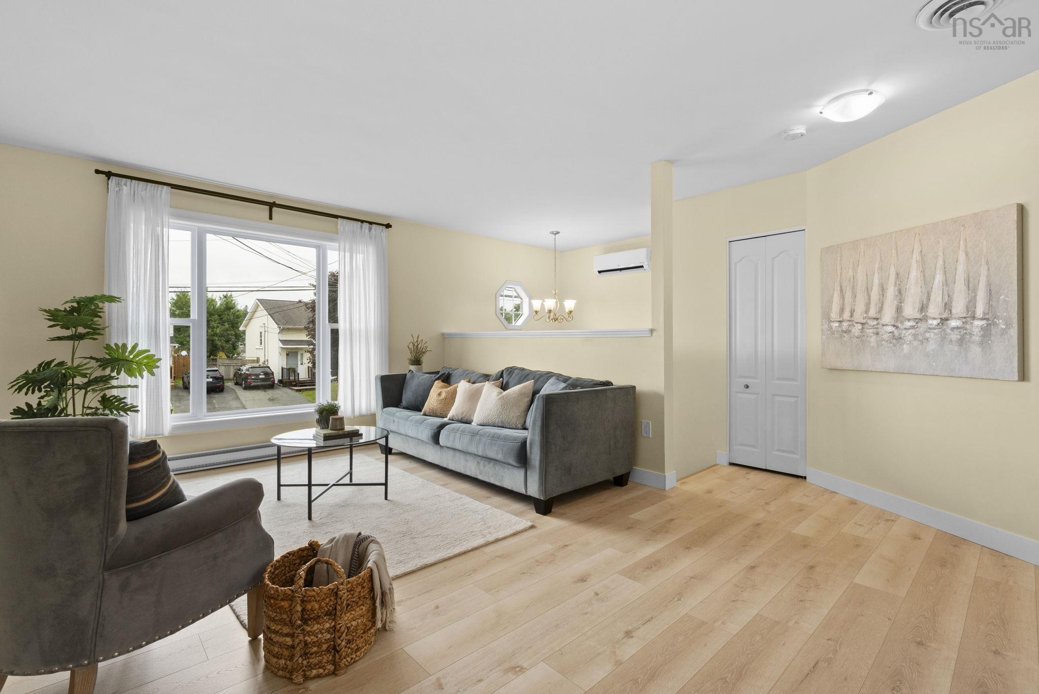 Photo de la propriété:  47 Armoyan Drive  NS B4C 3V9 