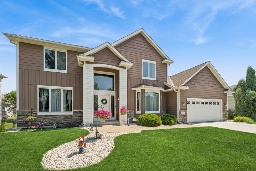 3221 98th Circle N  Brooklyn Park MN 55443 photo