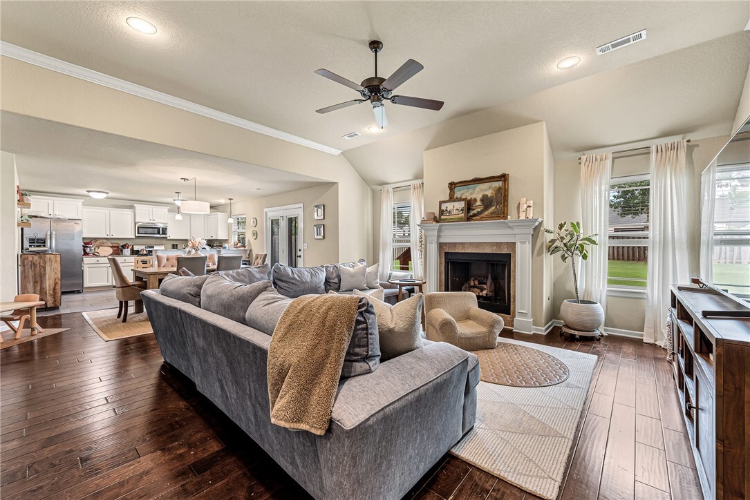 Property Photo:  520 Lancaster Road  AR 72719 
