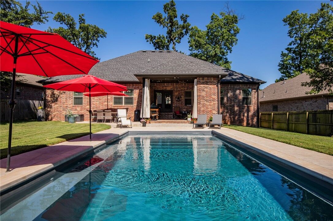 Property Photo: 1201 Sycamore Street AR 72718