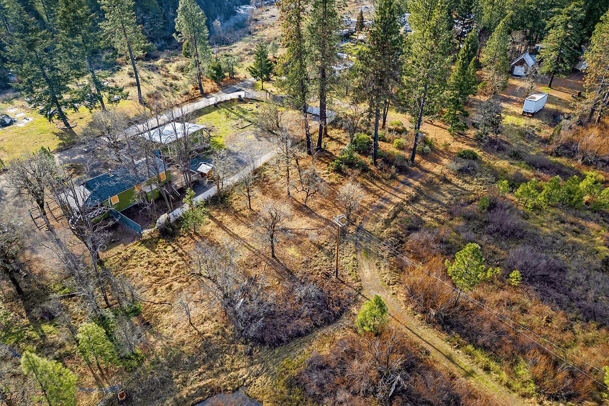 Property Photo: 0 W O'Brien Street OR 97534
