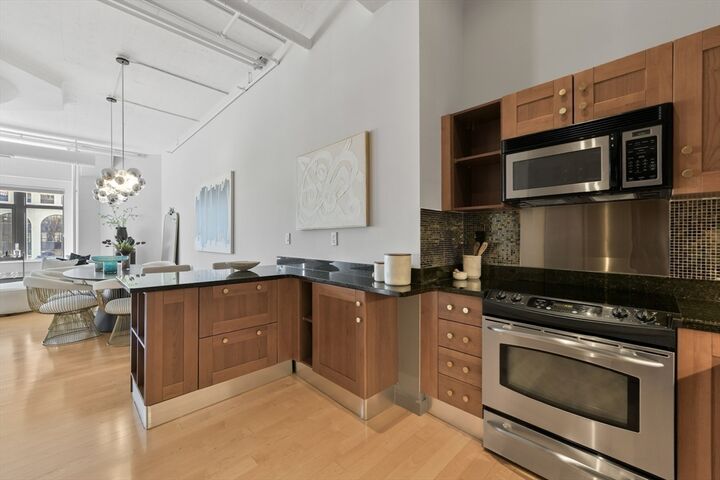 Property Photo:  210 South St 2-4  MA 02111 