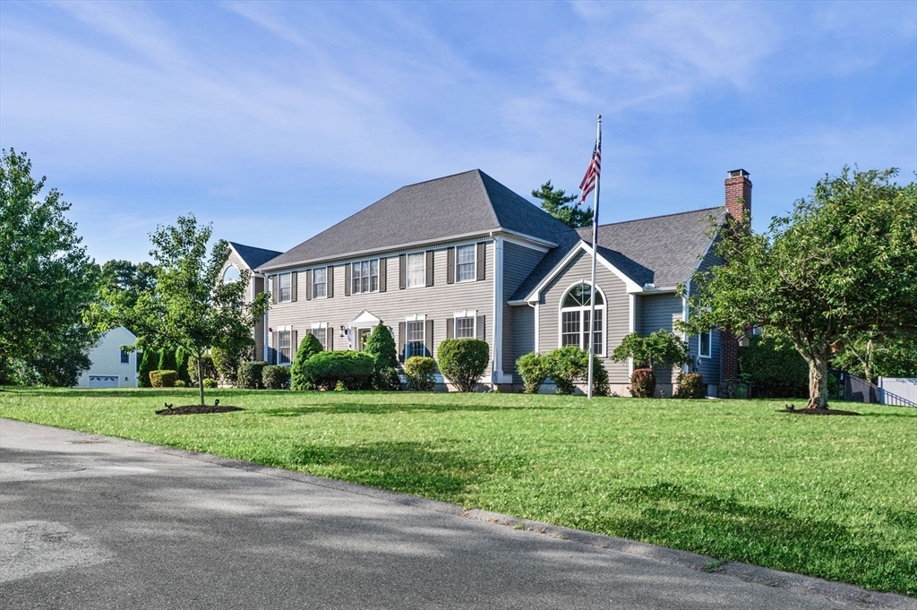 Property Photo: 17 Lakeview Drive MA 01923