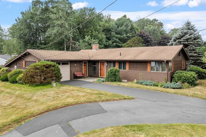 60 Dick Dr.  Worcester MA 01609 photo
