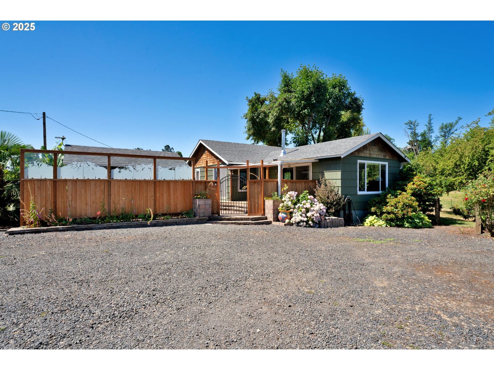 Property Photo:  85131 Cloverdale Rd  OR 97426 