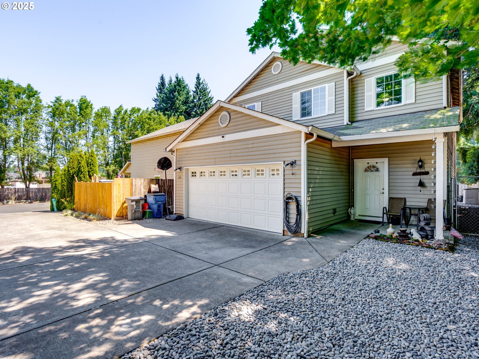 Property Photo:  3215 E 27th Cir  WA 98661 
