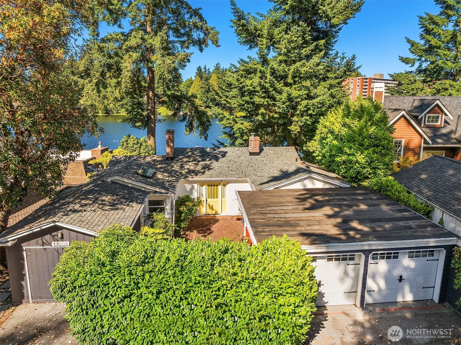 Property Photo: 13302 Bitter Place N WA 98133