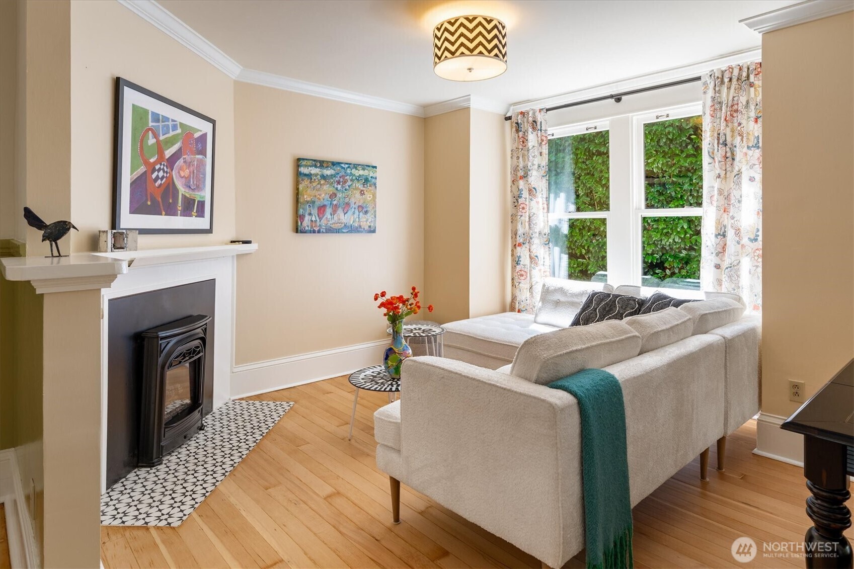 5618  Keystone Place N  Seattle WA 98103 photo