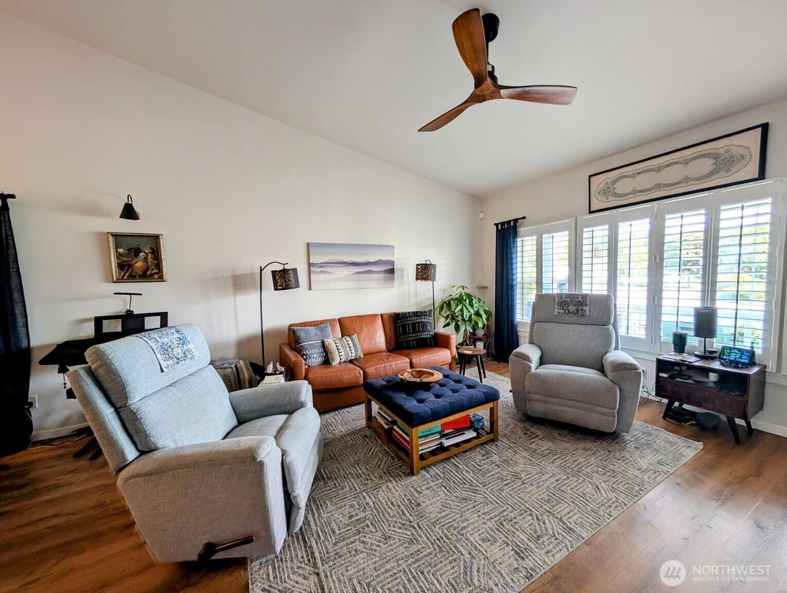 Property Photo:  179 NW 12th Court  WA 98277 