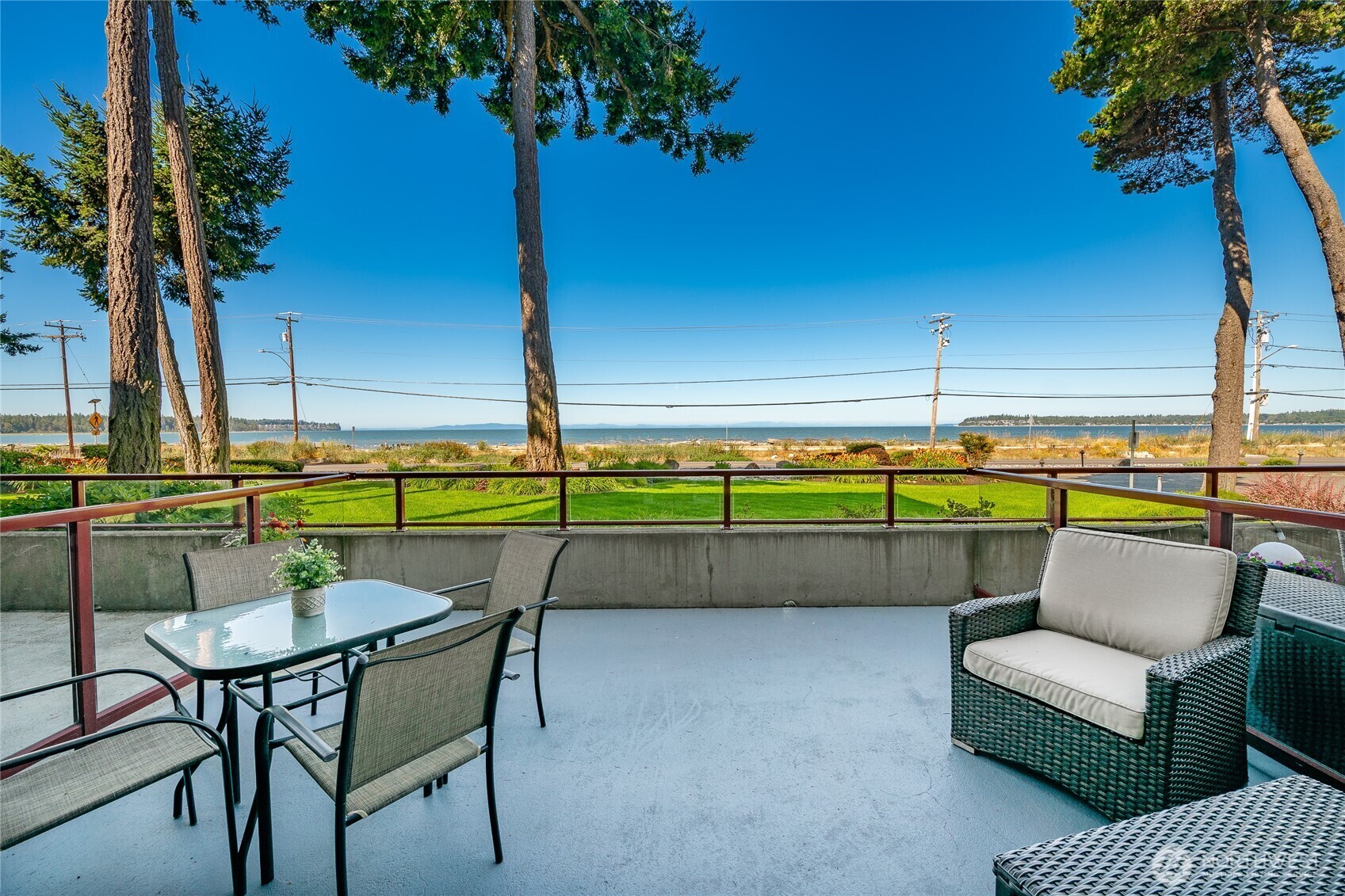 Property Photo: 7714 Birch Bay Drive 102 WA 98230