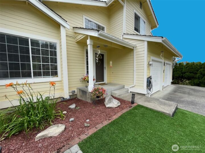 Property Photo: 32511 McKay Lane WA 98010