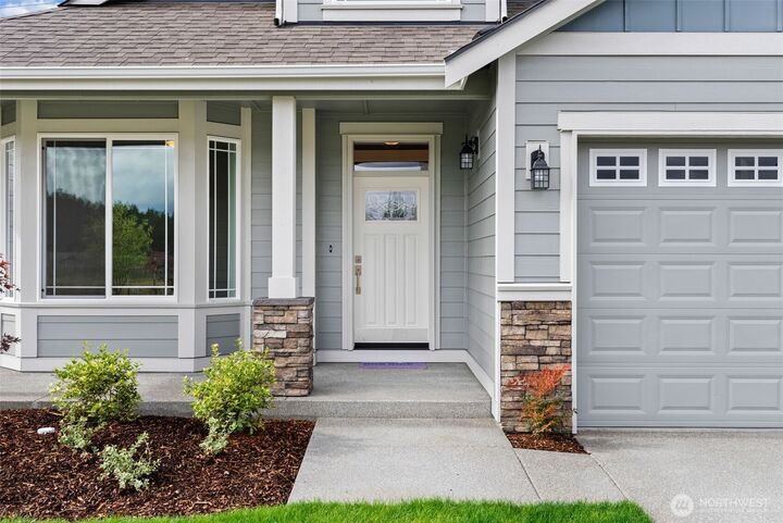 Property Photo: 719 Maggee Street SE WA 98513
