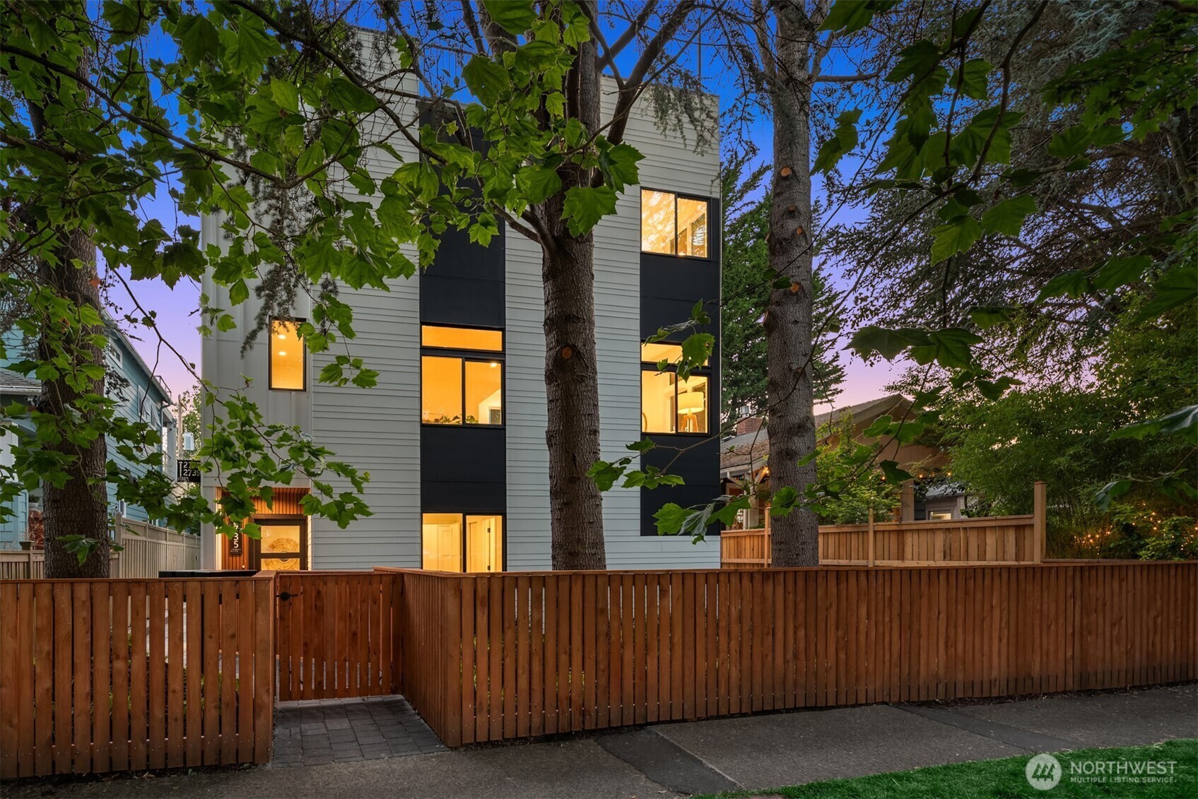Property Photo: 2735 59th Avenue SW WA 98116