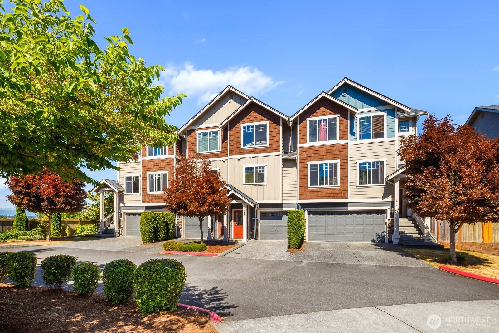 Property Photo:  3025  Belmonte Lane  WA 98201 