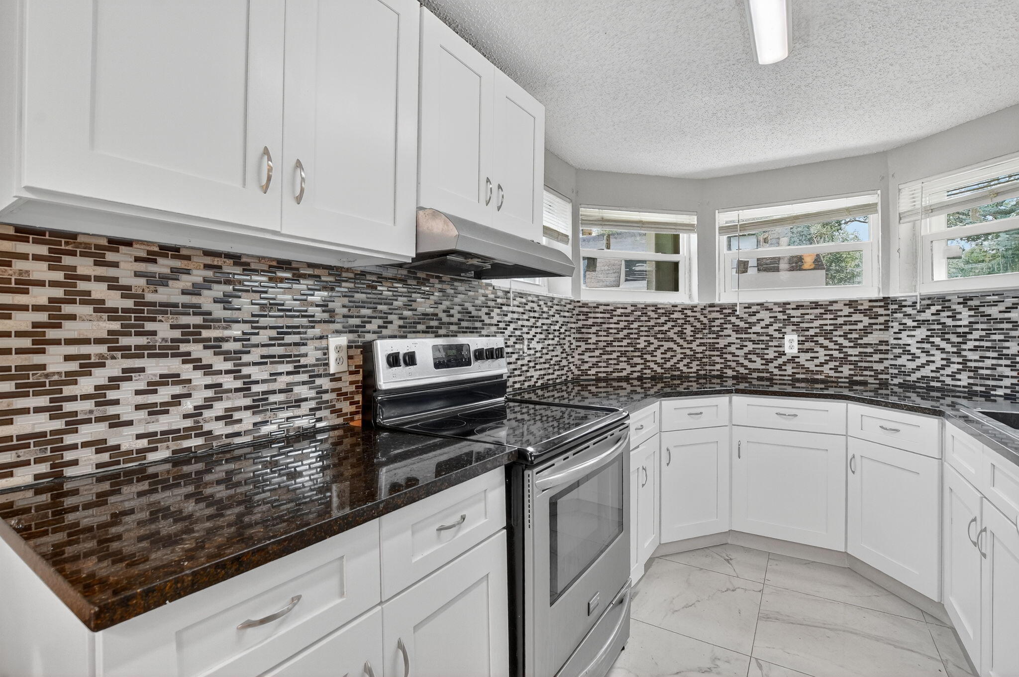 Property Photo:  9375 SW 61st -A12 Way A12  FL 33428 