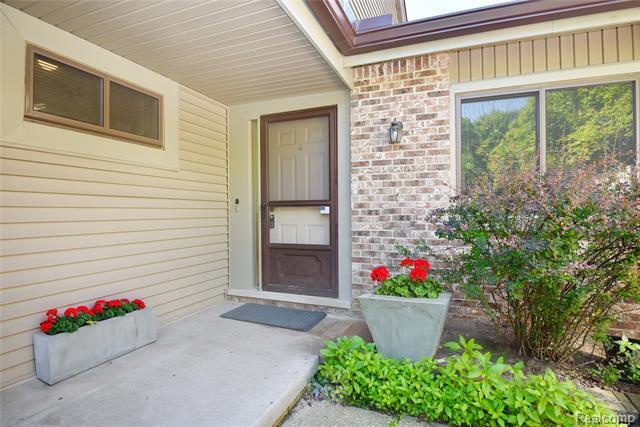 Property Photo:  27295 Apple Blossom Lane  MI 48034 