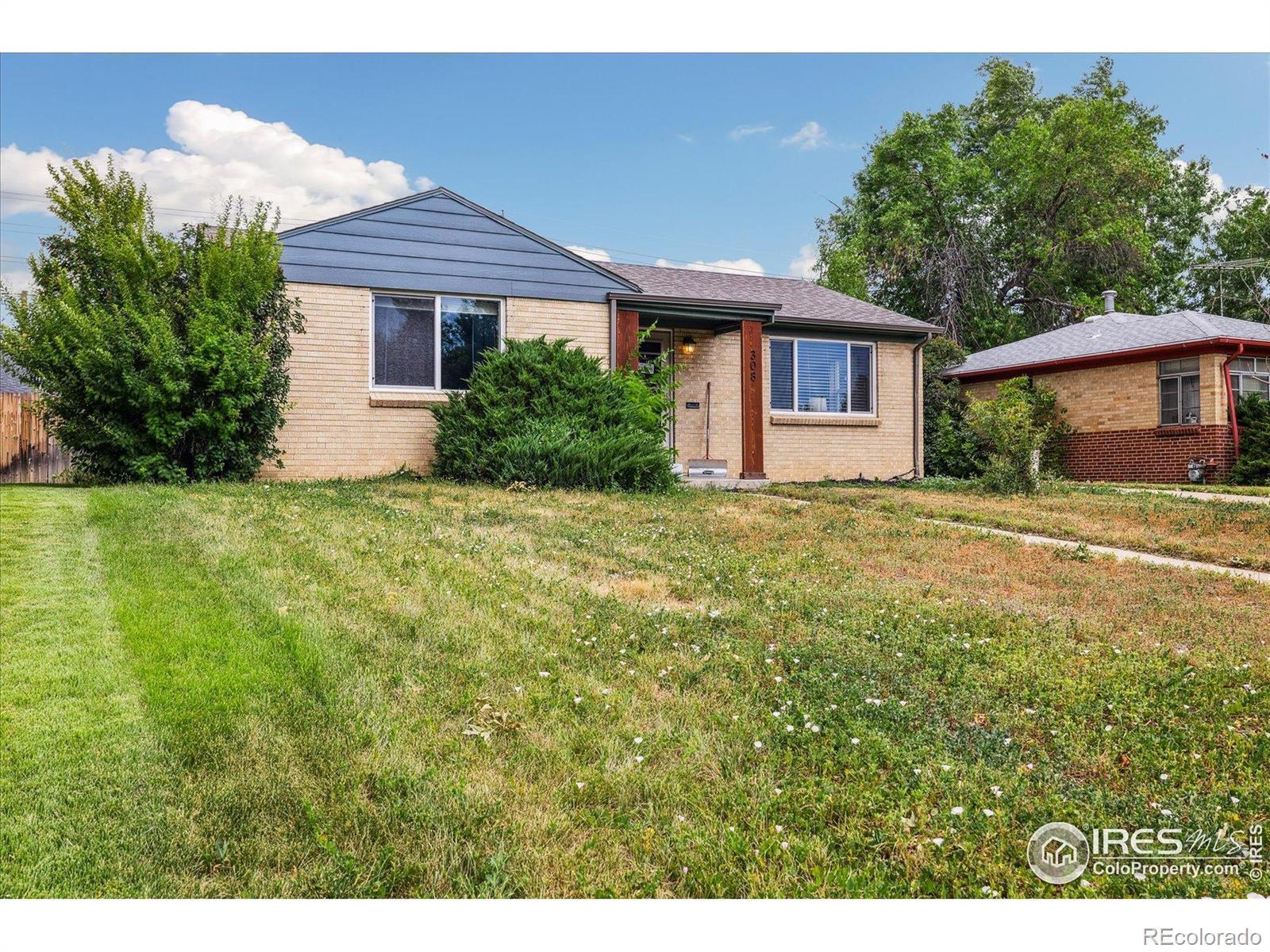 Property Photo: 308 S Locust Street CO 80224