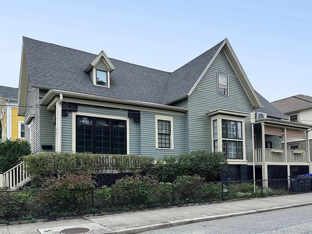 Property Photo:  481 Pine Street  RI 02907 