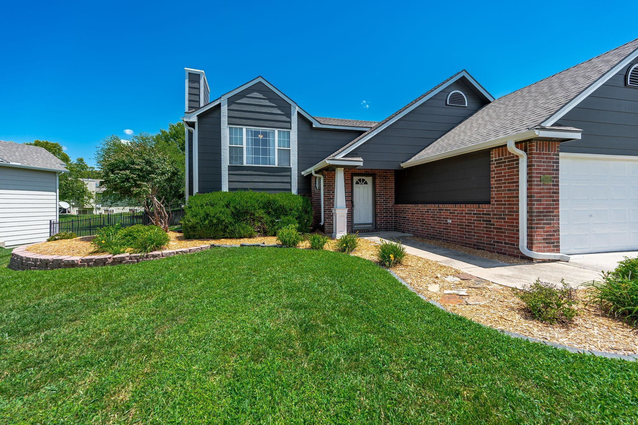 Property Photo:  402 S Limuel St  KS 67235-2010 