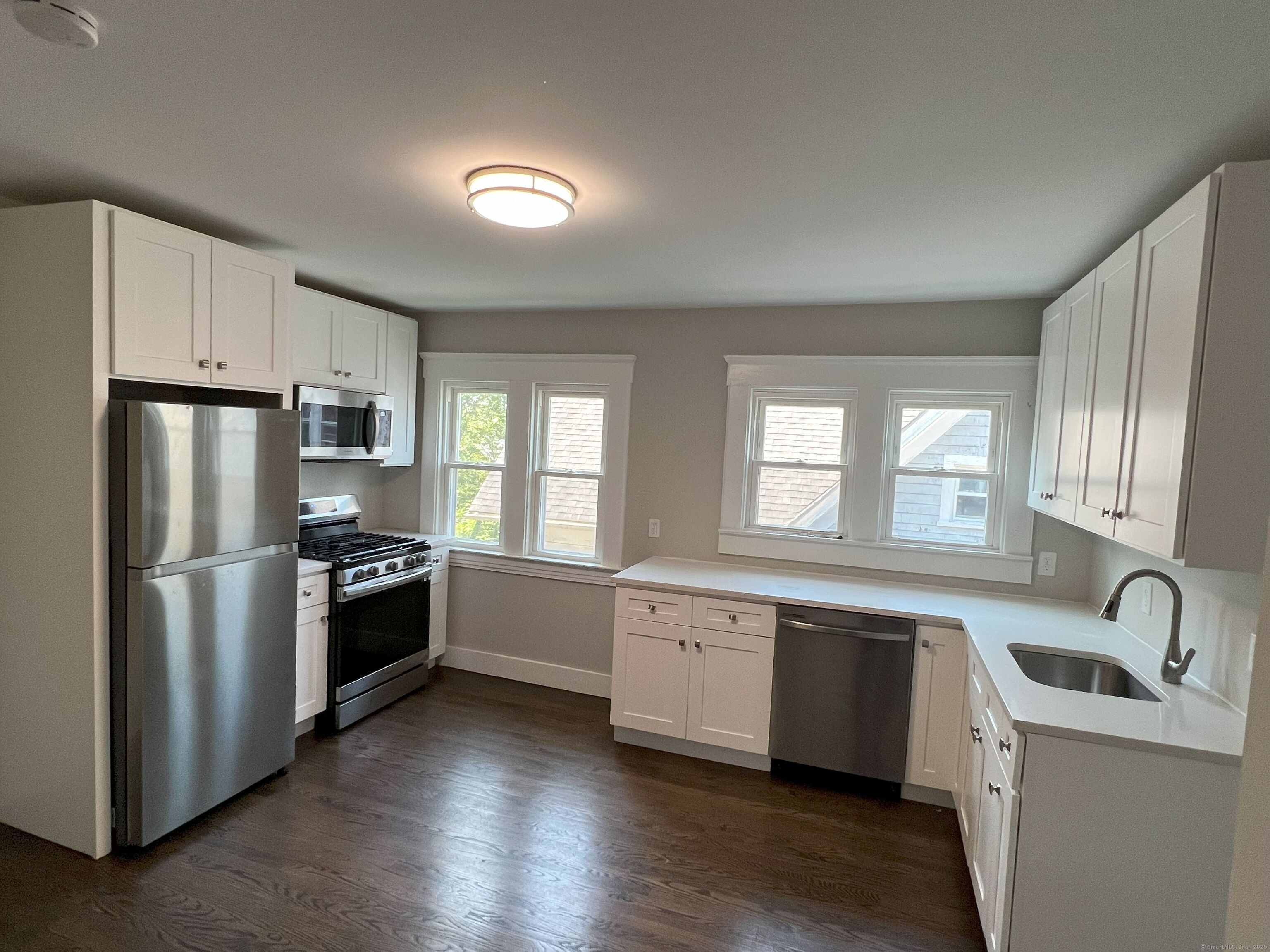 Property Photo: 43 Pendleton Street 3rd Floor CT 06511