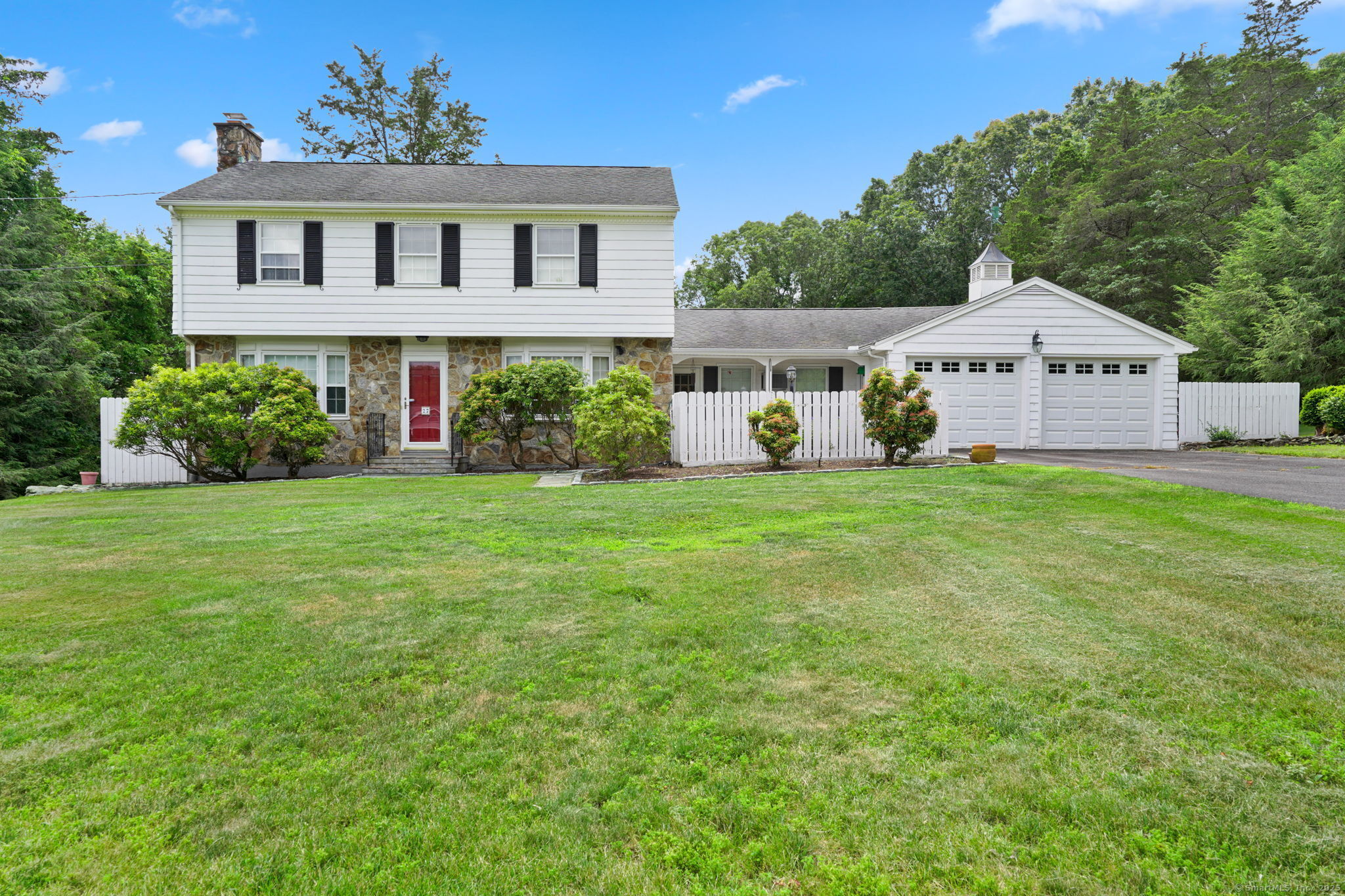 Property Photo: 27 Brittany Avenue CT 06611