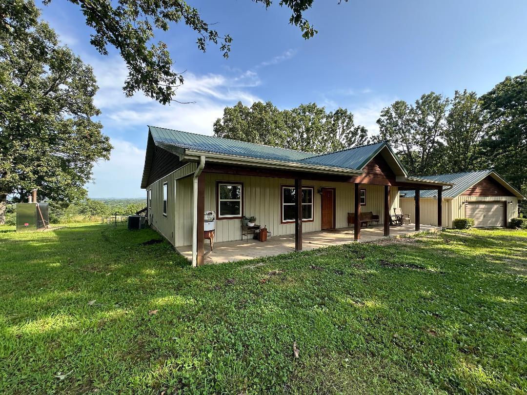 Property Photo: 9088 Holly Lane MO 65711