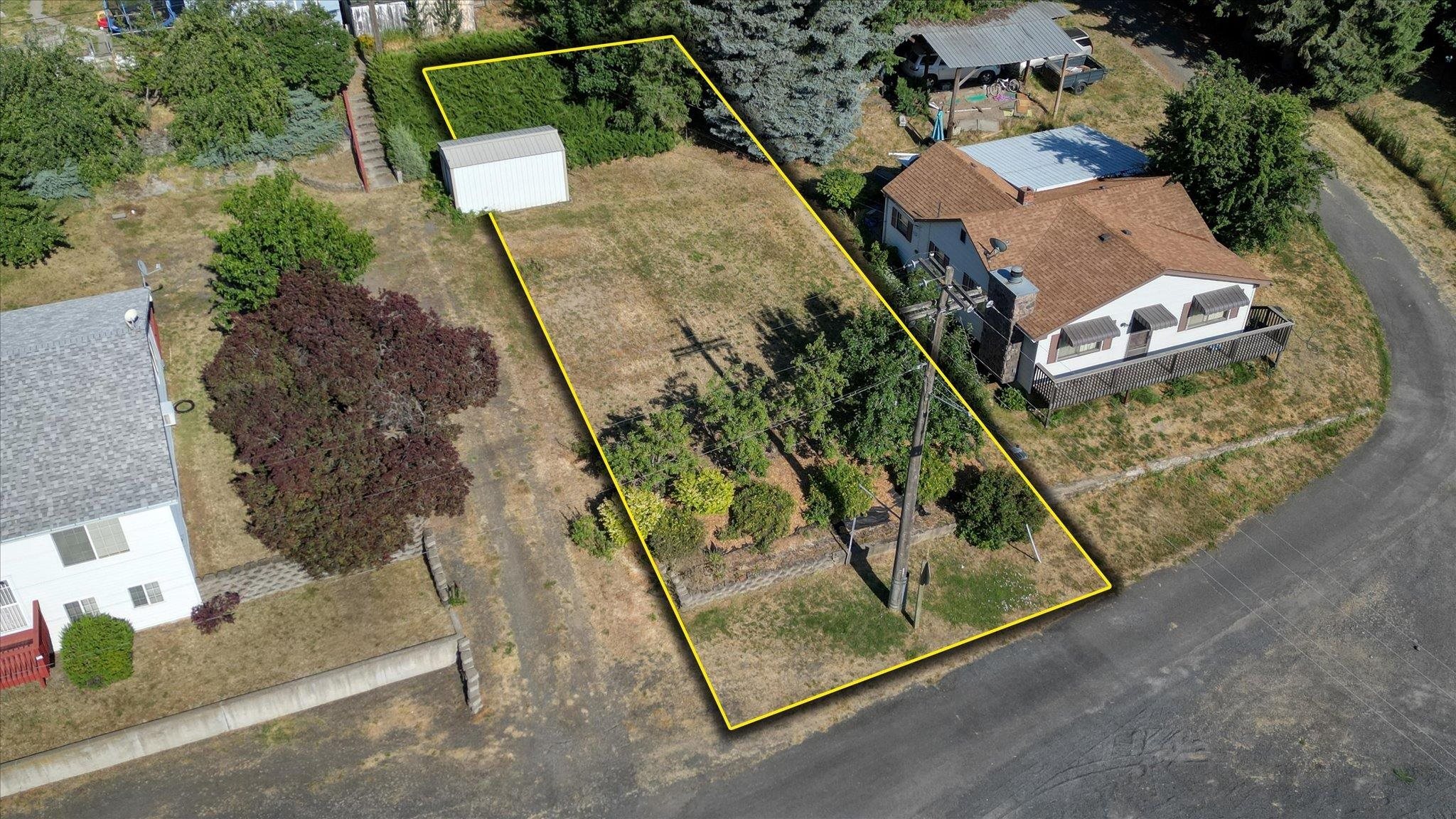 Property Photo: 338 S Ramsey St WA 99033