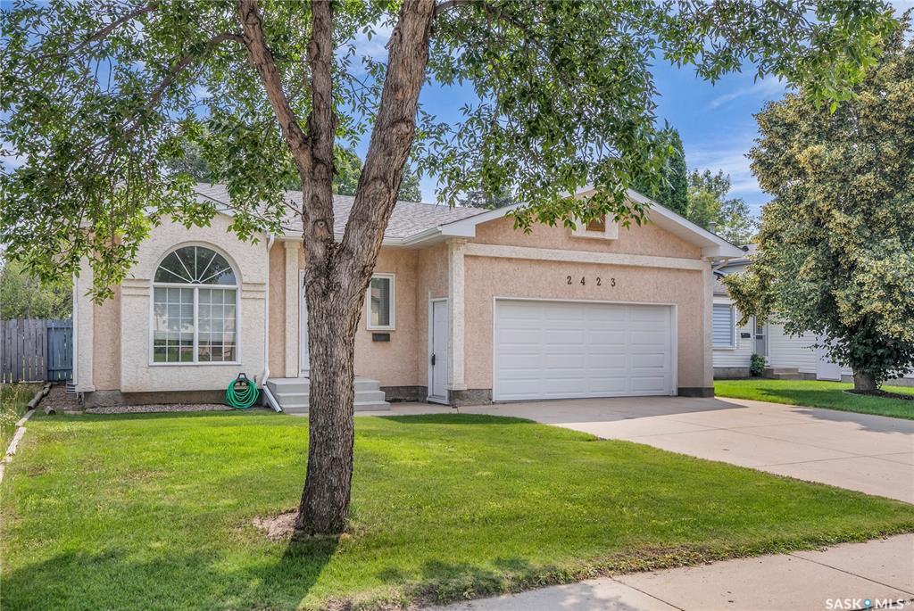Photo de la propriété:  2423 Kenderdine Road  SK S7N 4A4 