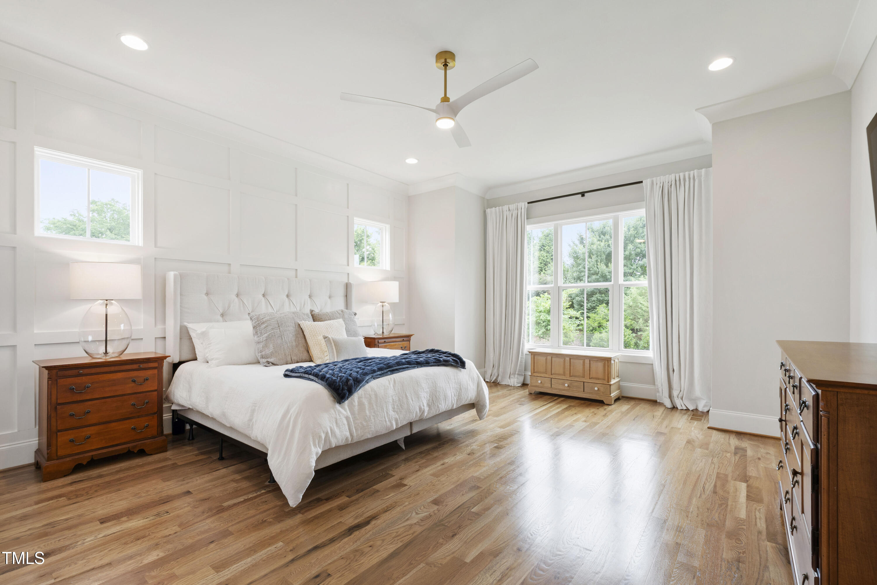 Property Photo: 912 Lily Claire Lane NC 27526