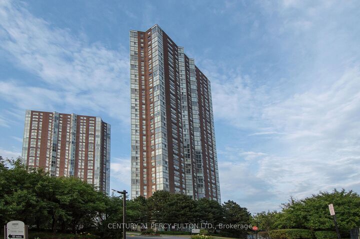 Property Photo:  5 Concorde Place 2105  ON M3C 3M8 