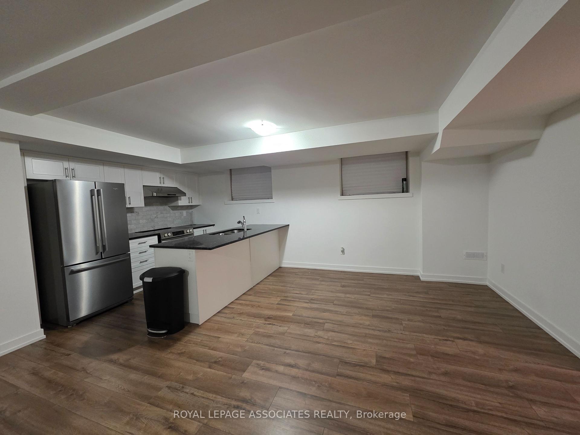 Property Photo: 33 - 400 Finch Avenue ON L1V 0G7