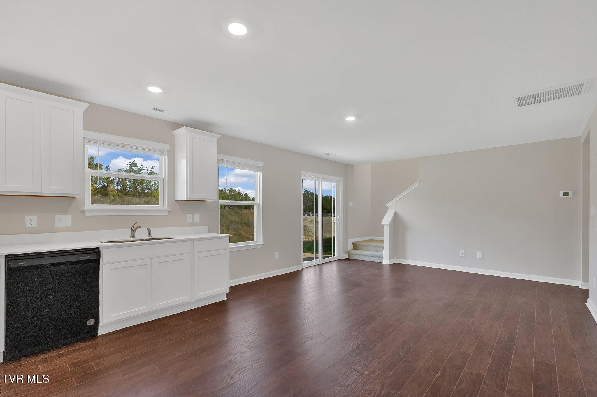 Property Photo: 1144 Aspen Terrace TN 37745