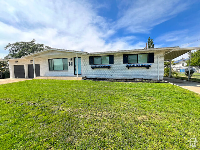 Property Photo: 2194 S 1800 W UT 84075