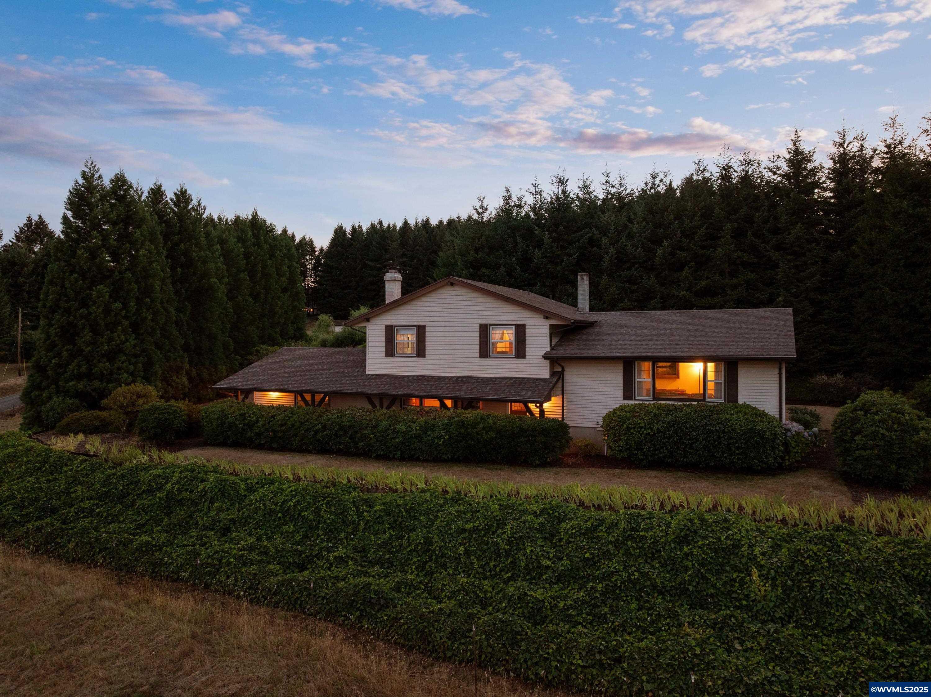 Property Photo: 16000 SW Sunrise Ln OR 97128