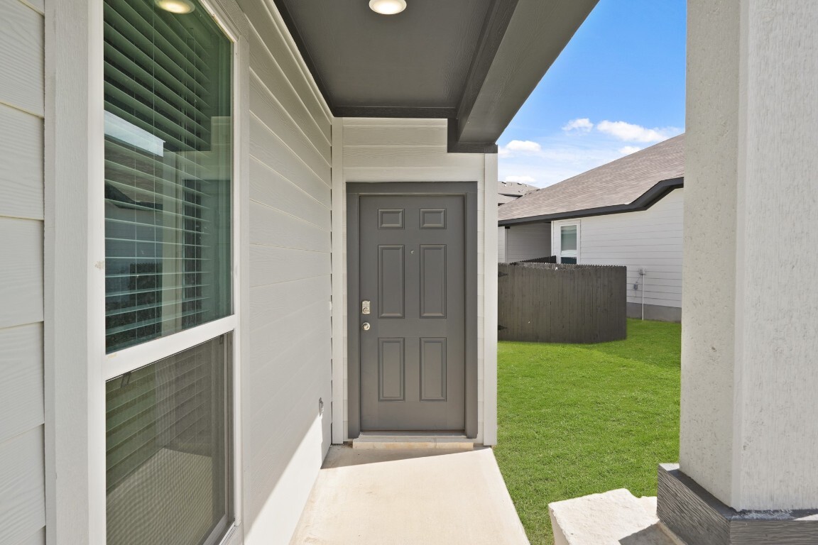 Property Photo: 242 Schrader Drive B TX 78610