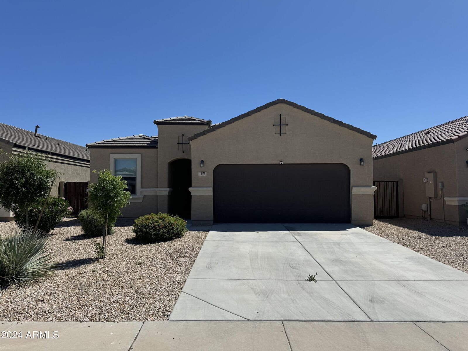 Property Photo:  11679 E Sunflower Lane  AZ 85132