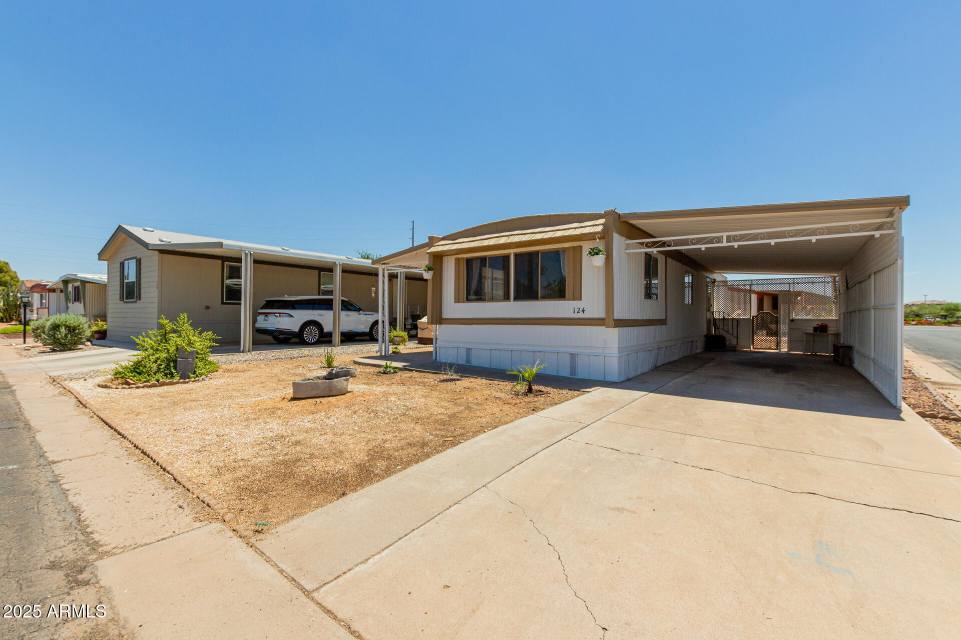 Property Photo: 200 E Knox Road 124 AZ 85225