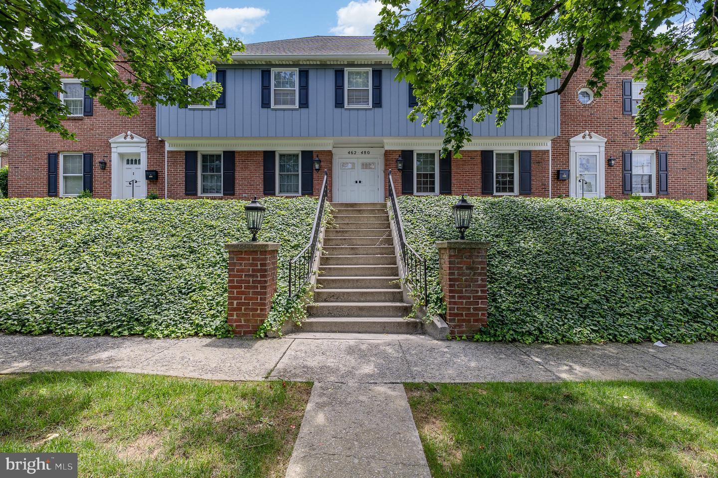 Property Photo: 478 W Chocolate Avenue PA 17033
