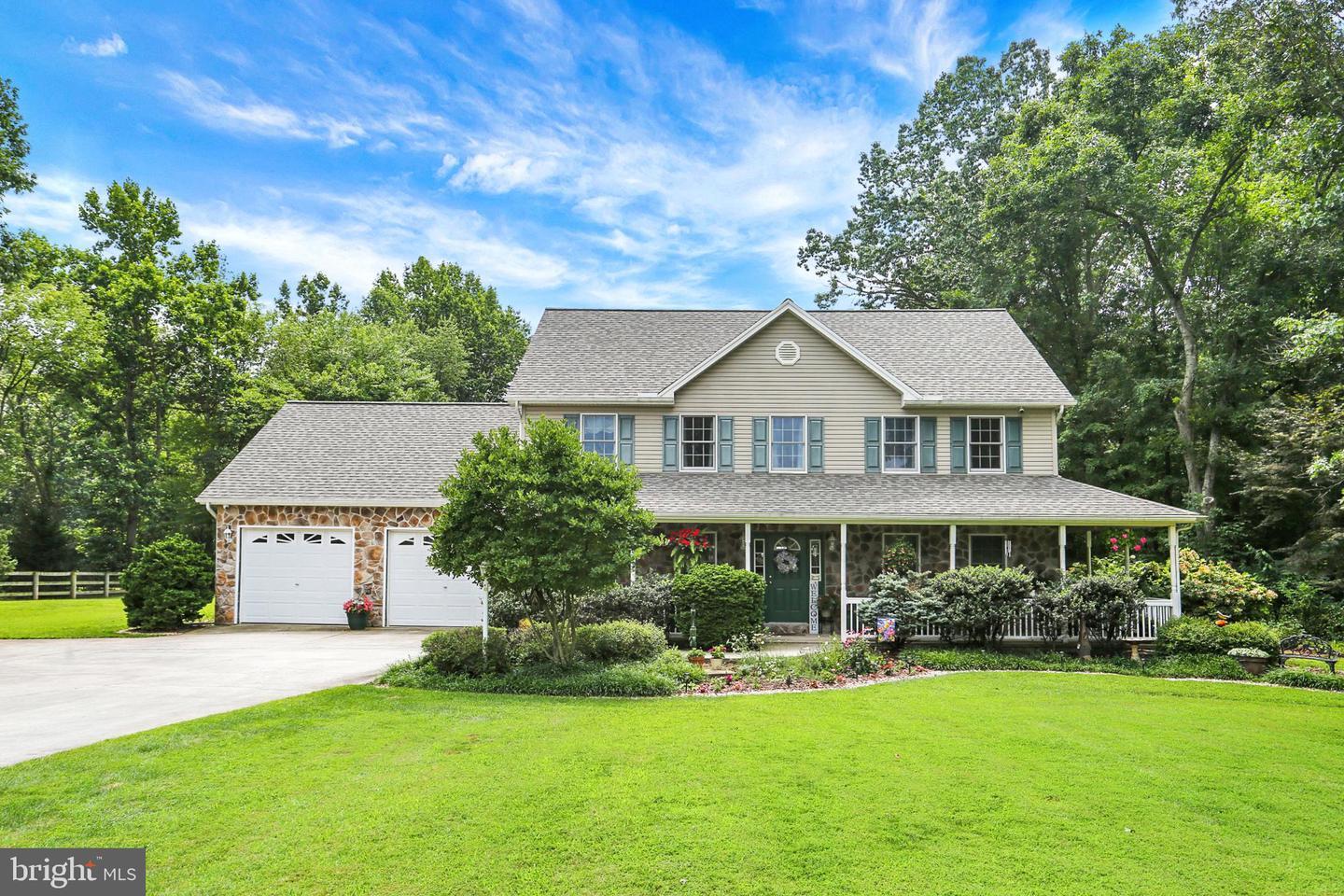 Property Photo: 90 Sarah Drive PA 17315