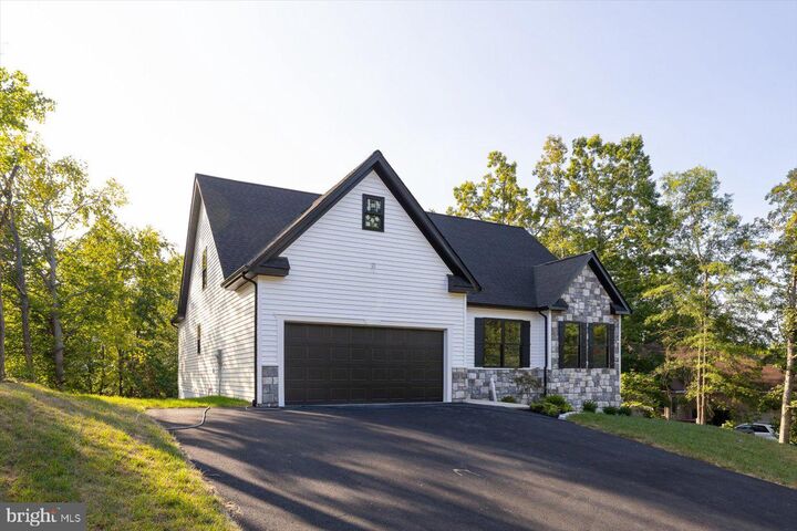 111 Huntington Hills Lane  Fredericksburg VA 22401 photo