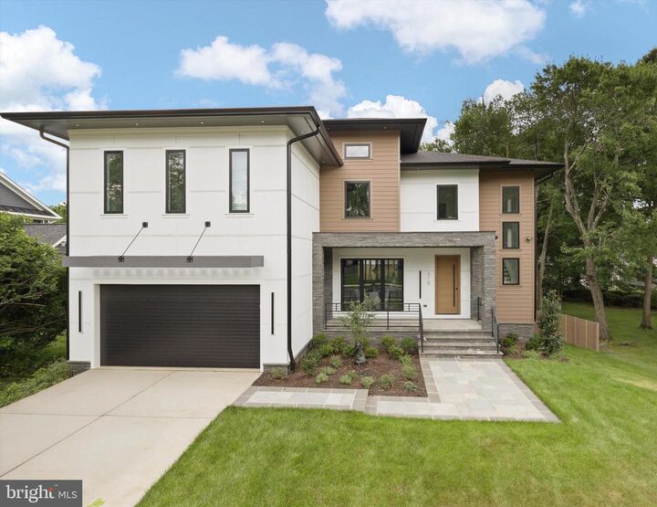 310 Johnson Street SW  Vienna VA 22180 photo